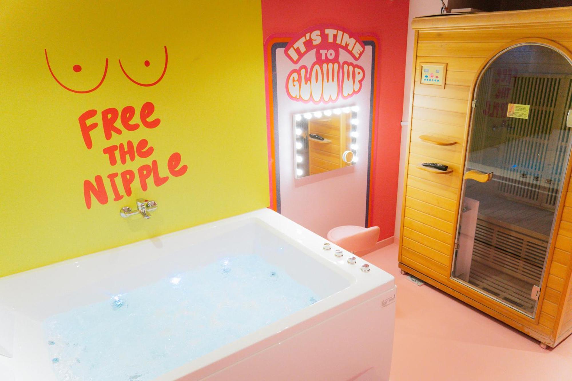 Capsule Girl Power Spa - Balneo - Sauna - Karaoke - Billard - 2 Chambres Charleroi Exterior photo